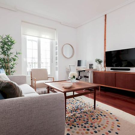 One Bedroom Apartment In Chueca Madrid Exteriör bild