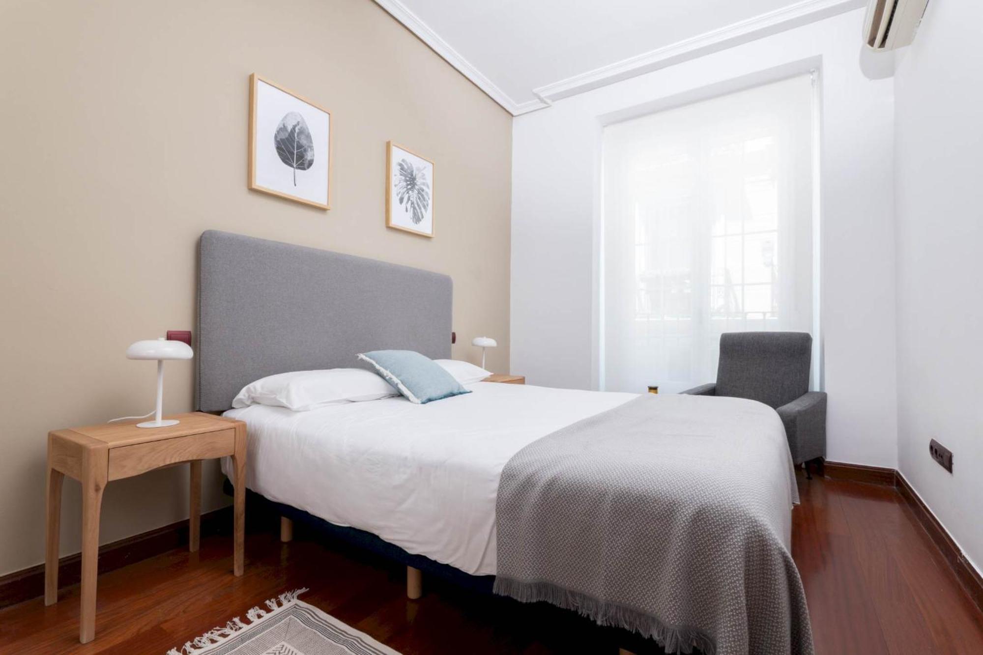 One Bedroom Apartment In Chueca Madrid Exteriör bild